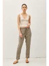 Load image into Gallery viewer, The Lara Ankle Pant