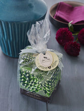 Load image into Gallery viewer, Roland Pine Candle Soap Set