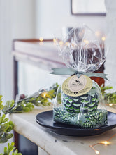 Load image into Gallery viewer, Roland Pine Tin Candle Set