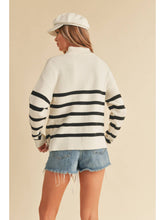 Load image into Gallery viewer, Daffie Sweater