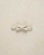 Load image into Gallery viewer, Linen Bow Tie
