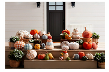 Load image into Gallery viewer, CREAM STACKED PUMPKINS
