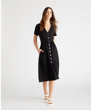 Load image into Gallery viewer, Linen Dress
