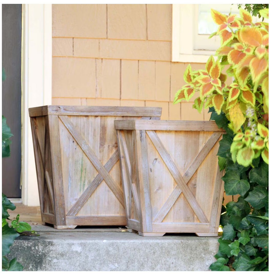 Town & Country Planters