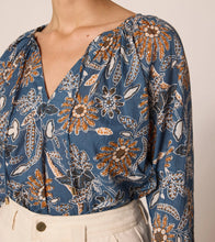 Load image into Gallery viewer, Allison Blouse
