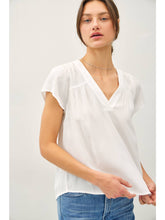 Load image into Gallery viewer, Flowy Cap V-Neck
