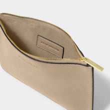 Load image into Gallery viewer, Marni Wristlet
